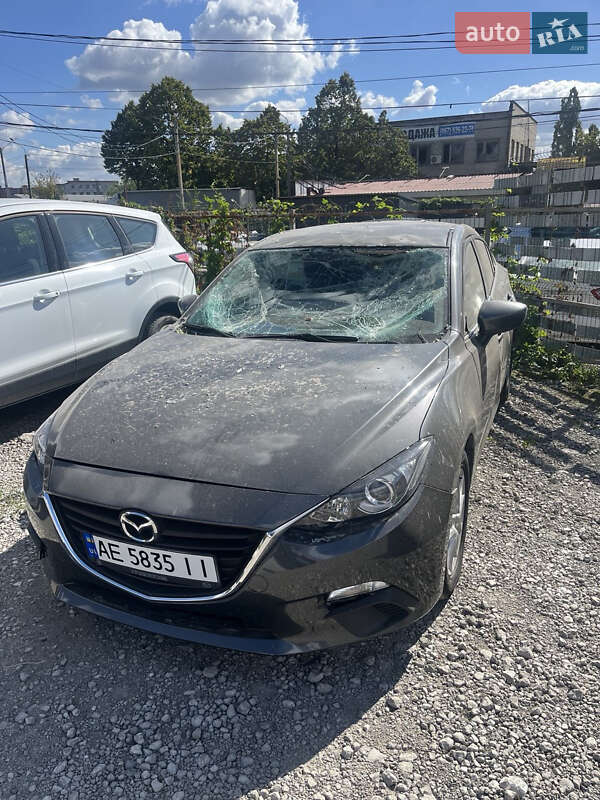 Седан Mazda 3 2013 в 