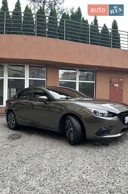 Седан Mazda 3 2016 в 