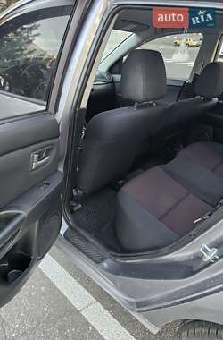 Хэтчбек Mazda 3 2005 в 
