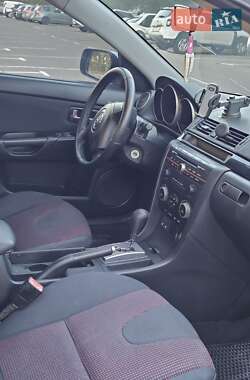 Хэтчбек Mazda 3 2005 в 