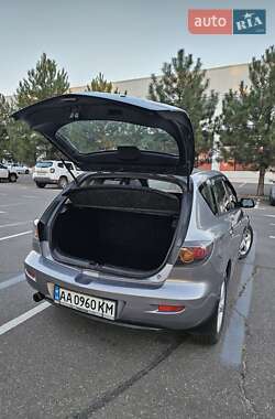Хэтчбек Mazda 3 2005 в 