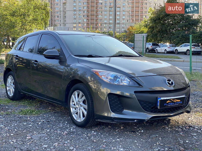 Mazda 3 2012