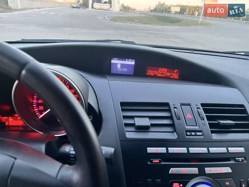 Хэтчбек Mazda 3 2010 в Полтаве фото 25 Хэтчбек Mazda 3 2010 в Полтаве