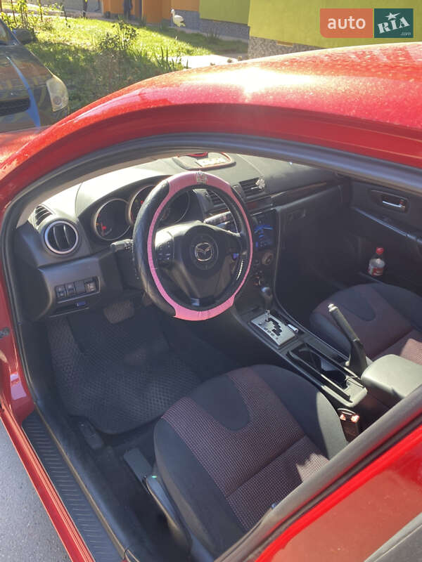Хэтчбек Mazda 3 2005 в Василькове