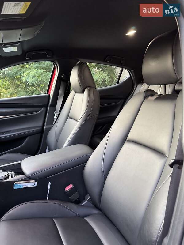 Хетчбек Mazda 3 2019 в Львові