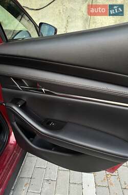 Хэтчбек Mazda 3 2019 в Львове