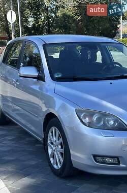 Хэтчбек Mazda 3 2008 в 