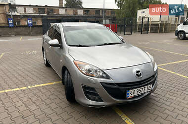 Седан Mazda 3 2010 в Києві