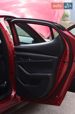 Хэтчбек Mazda 3 2024 в 