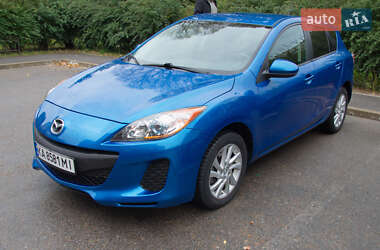 Хэтчбек Mazda 3 2011 в 
