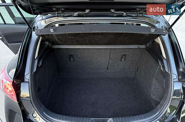 Хэтчбек Mazda 3 2013 в 