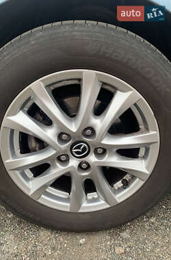 Седан Mazda 3 2014 в 