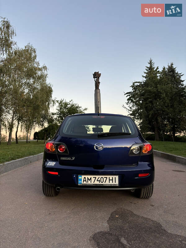 Хетчбек Mazda 3 2005 в Житомирі
