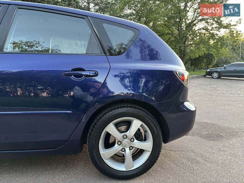 Хетчбек Mazda 3 2005 в Житомирі