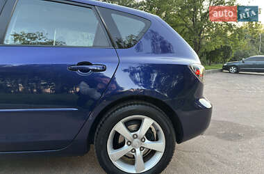 Хэтчбек Mazda 3 2005 в 