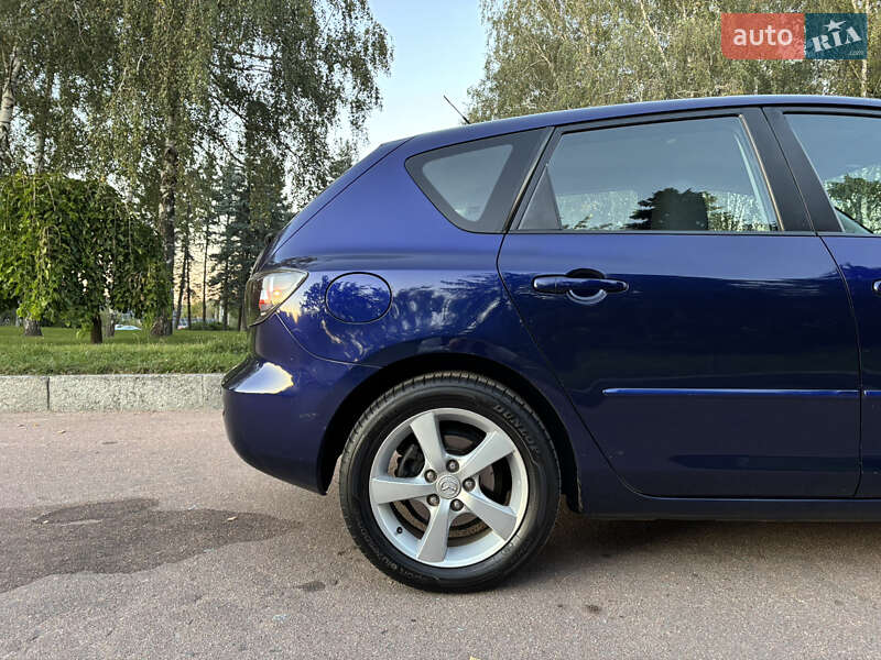 Хетчбек Mazda 3 2005 в Житомирі