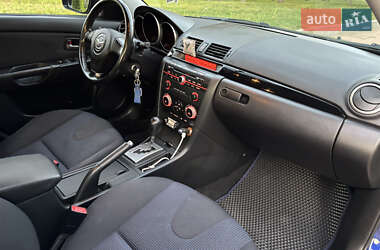 Хэтчбек Mazda 3 2005 в 