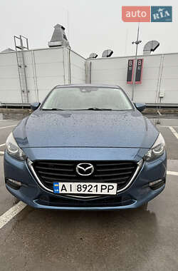 Седан Mazda 3 2017 в 