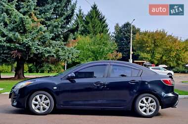 Седан Mazda 3 2010 в 
