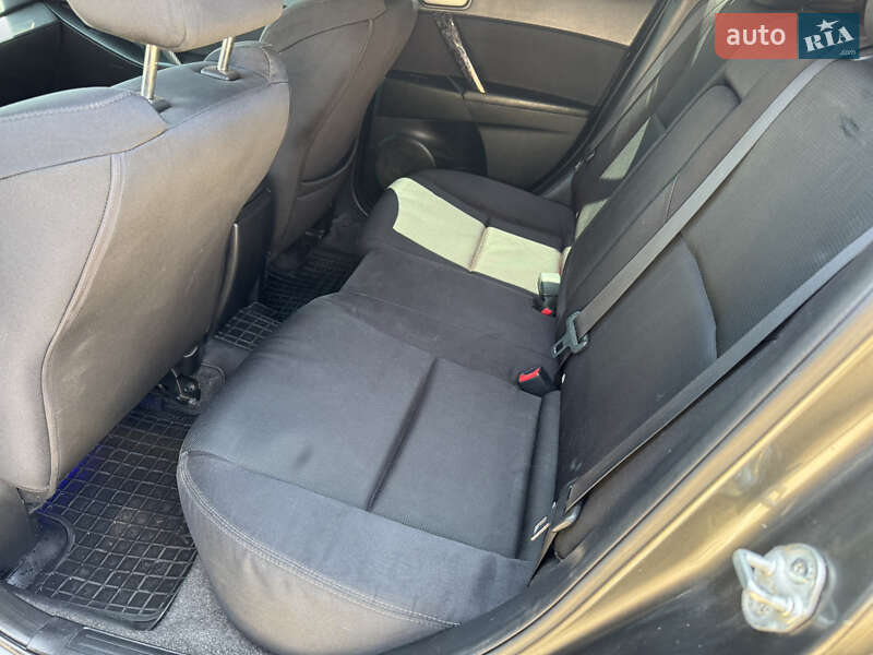 Хэтчбек Mazda 3 2010 в Виннице фото 13 Хэтчбек Mazda 3 2010 в Виннице
