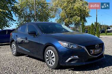 Седан Mazda 3 2016 в 