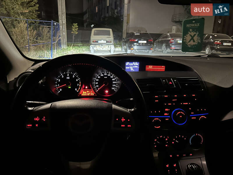 Седан Mazda 3 2011 в Харькове