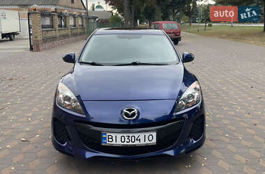 Седан Mazda 3 2012 в Лубнах