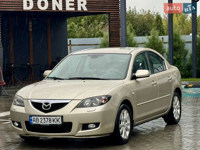 Седан Mazda 3 2007 в Виннице