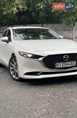Седан Mazda 3 2019 в 