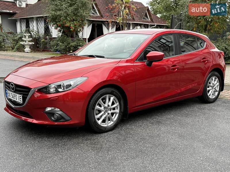 Хэтчбек Mazda 3 2015 в Виннице
