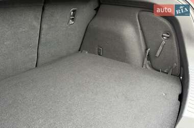 Хэтчбек Mazda 3 2015 в 