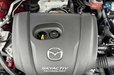 Хэтчбек Mazda 3 2015 в 