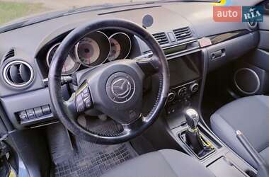 Хэтчбек Mazda 3 2008 в 