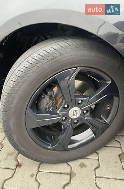Хэтчбек Mazda 3 2006 в 