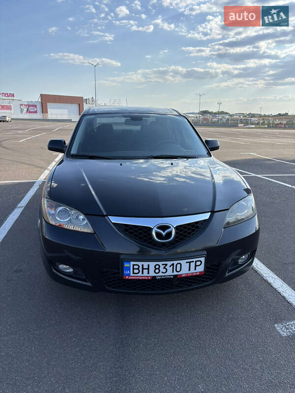 Седан Mazda 3 2007 в 