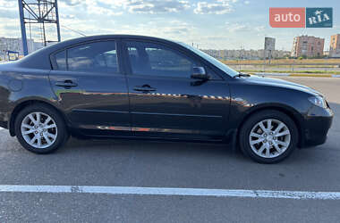 Седан Mazda 3 2007 в 