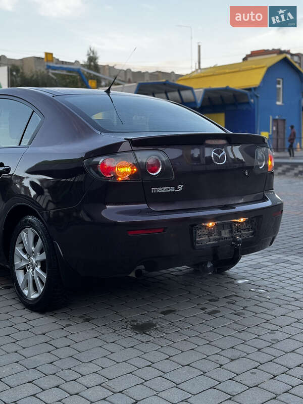 Седан Mazda 3 2007 в Тернополе