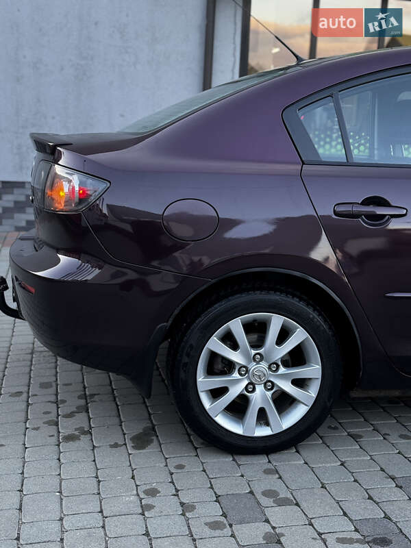 Седан Mazda 3 2007 в Тернополе