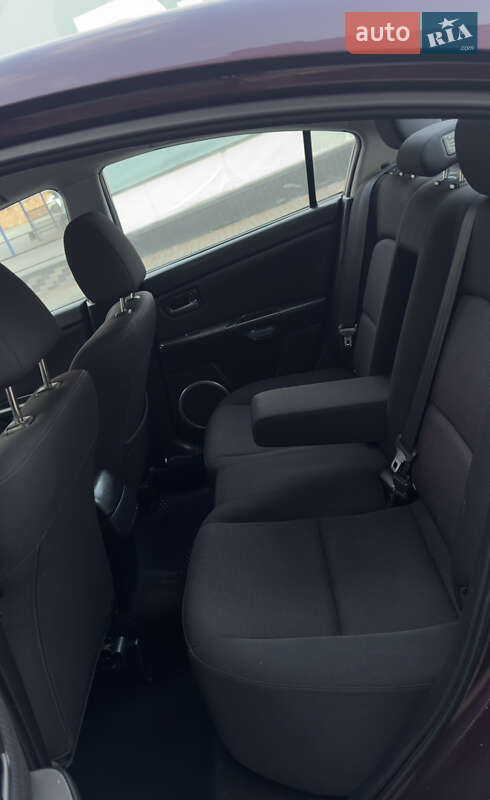 Седан Mazda 3 2007 в Тернополе