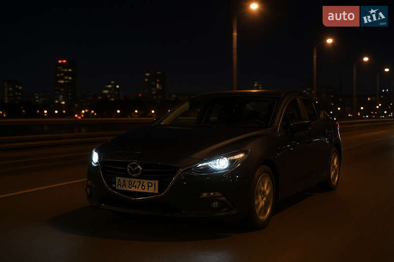 Mazda 3 2015