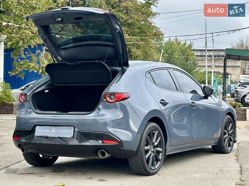 Хетчбек Mazda 3 2021 в Києві