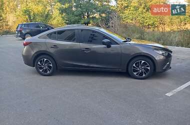Седан Mazda 3 2016 в 