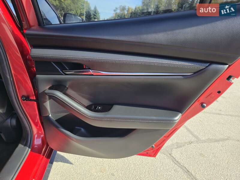 Седан Mazda 3 2021 в Днепре