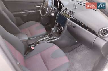 Хэтчбек Mazda 3 2005 в 