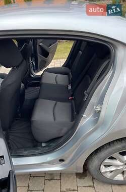 Седан Mazda 3 2016 в 