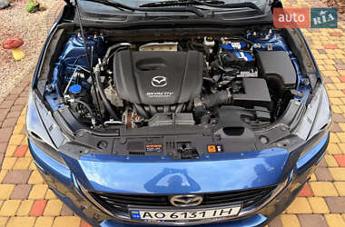 Хэтчбек Mazda 3 2018 в 