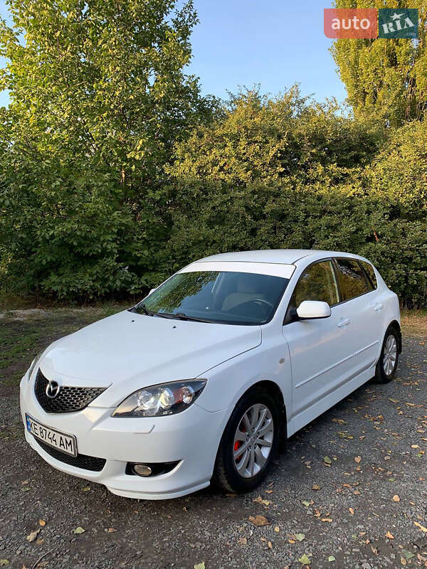 Хэтчбек Mazda 3 2003 в 