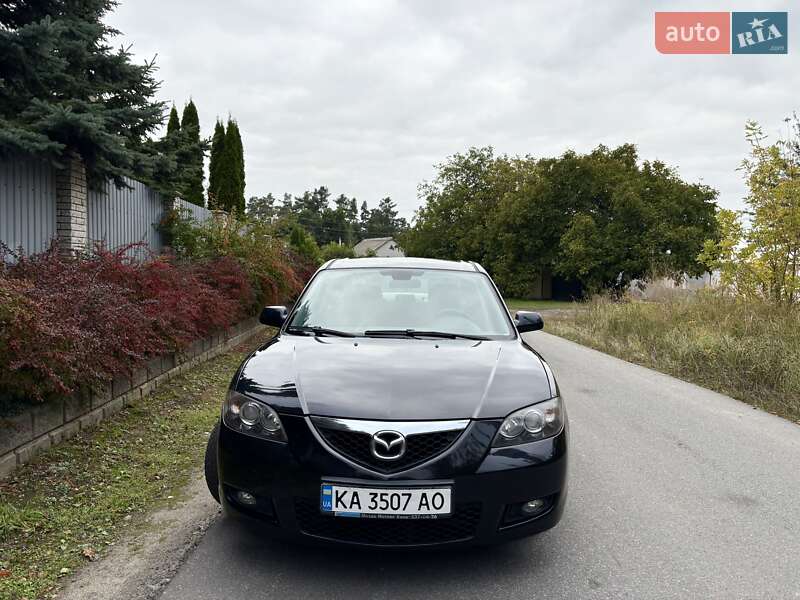 Седан Mazda 3 2007 в Киеве