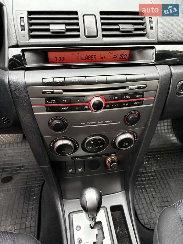 Седан Mazda 3 2007 в Киеве