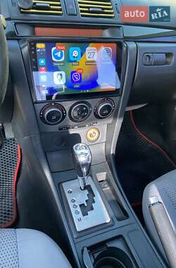 Седан Mazda 3 2006 в 